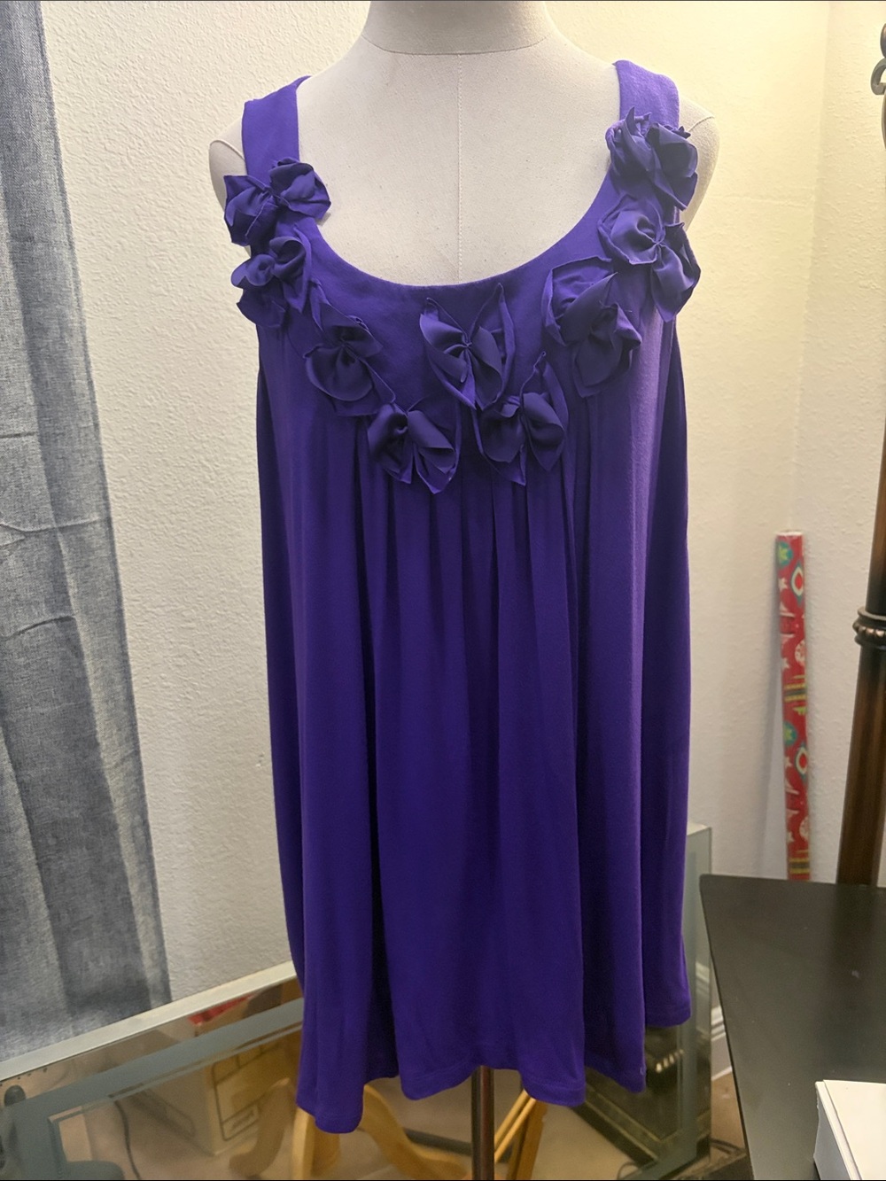 Sleeveless Purple Floral-Trim Tank Top